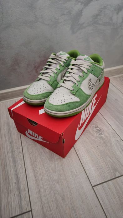 Nike Dunk Low Safari Swoosh