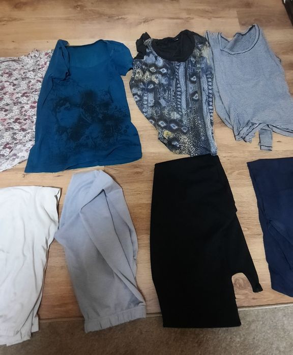 Lot haine mărimea l