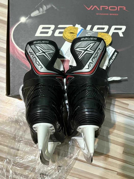 Bauer Vapor x 300