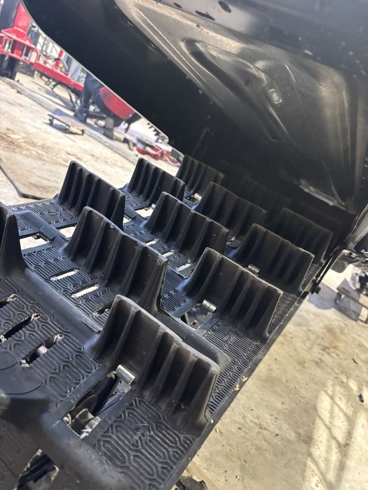 Snowmobil Ski doo summit X 850 2022