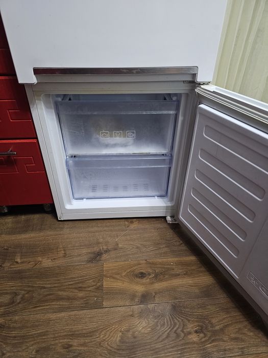 Холодильник Beko