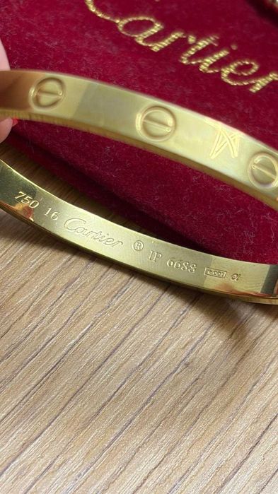 Bratara Cartier Love Gold