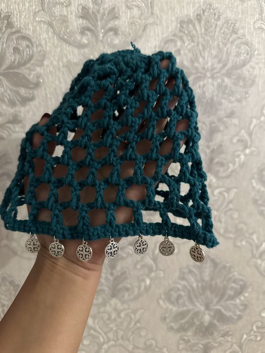 Шапочка ручной работы мама и дочка