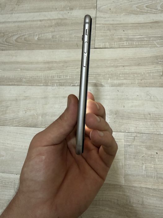Iphone 6s отличним состаяни