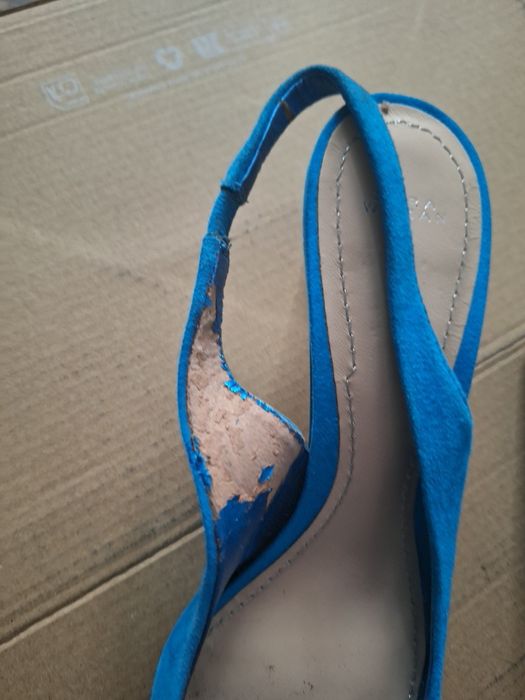 Pantofi Zara piele intoarsa nou cu eticheta,prezentarea defectelor in