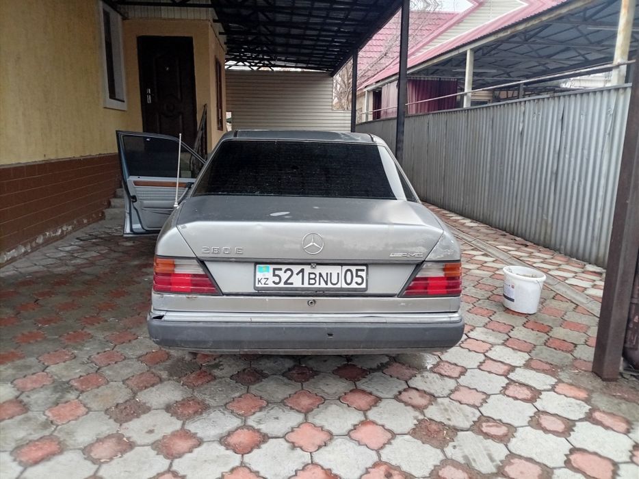 Продам авто 92 год 2.3