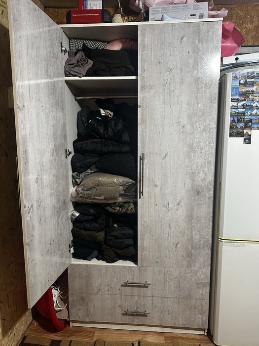 Продам шкаф в хорошем состояний!
