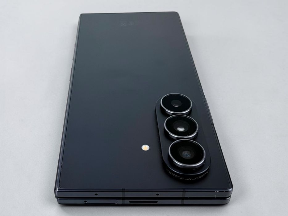Samsung Galaxy Z Fold 7 5G 512GB 12RAM Jetblack 100% Батерия! Гаранция