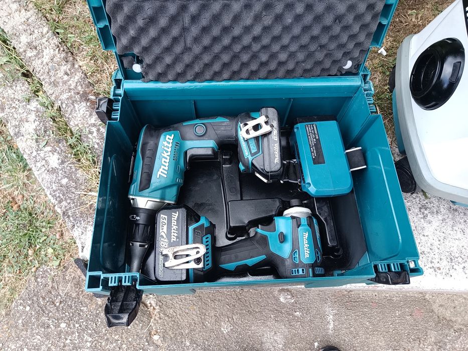 Оригинално Makita XSFO3