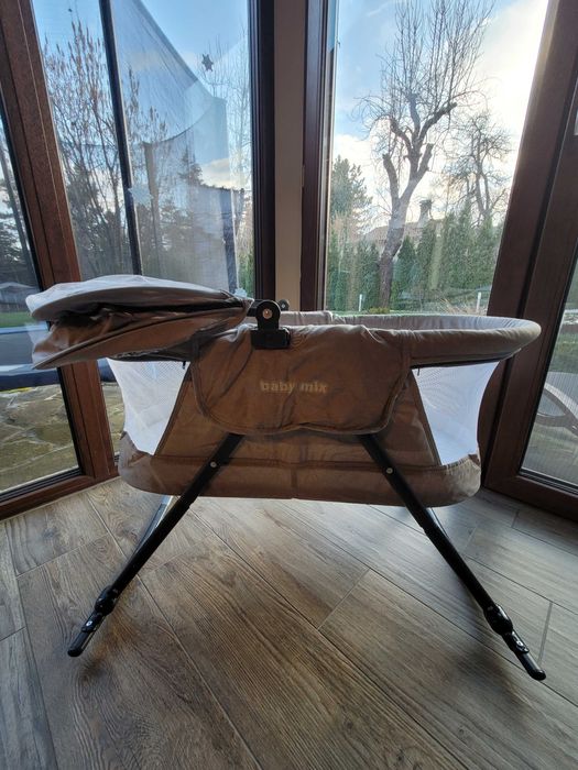 Бебешки кош-люлка BabyMix
