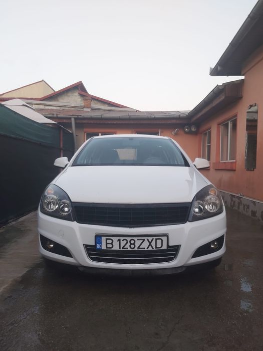 OPEL Astra 2012 — imagine 2