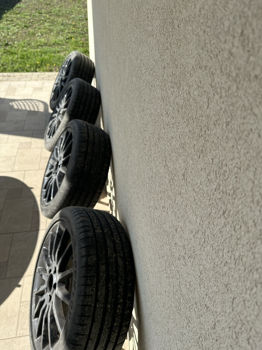 Roti complete 18-inch Mercedes-Benz AMG Cla anvelope vara