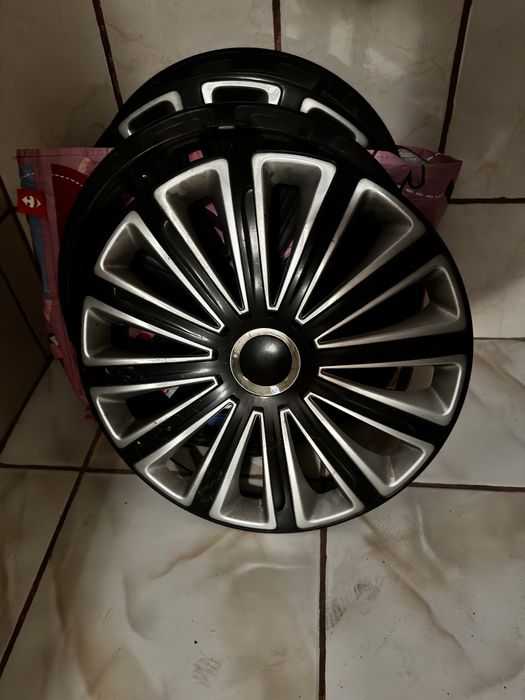 Capace jenti tabla R16