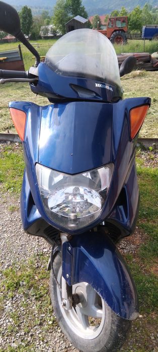 Vând scuter, stare bună de funcționare