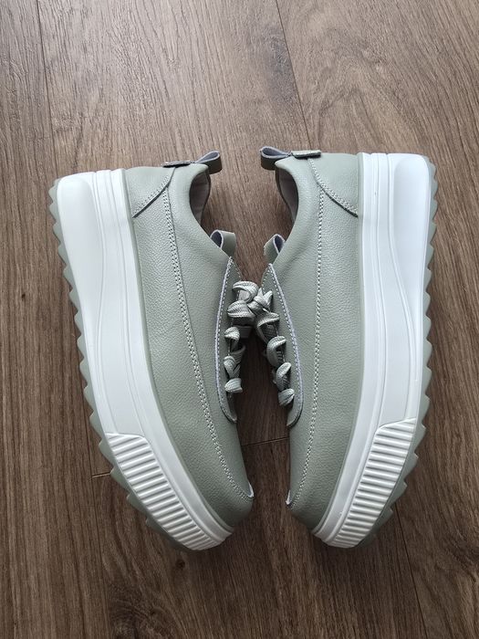 Încălțăminte turcoaz din piele Nr. 39