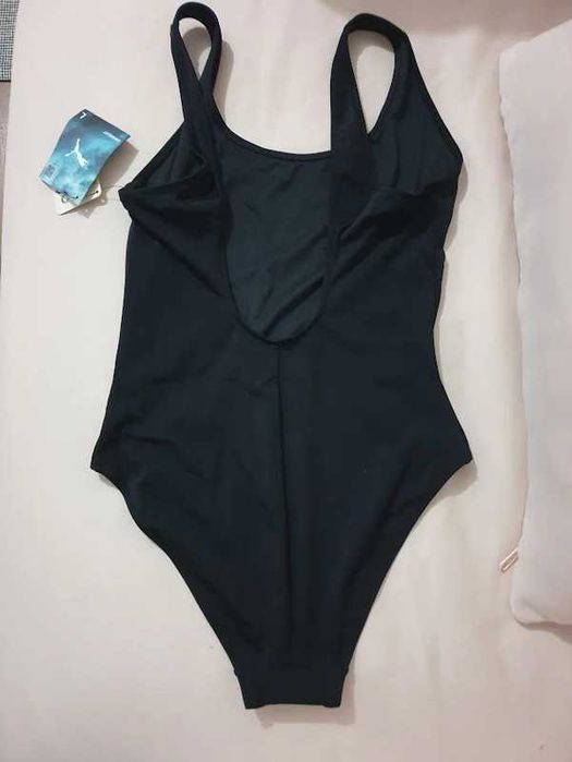 Costum de baie/inot Puma,marimea L,merge M,nou cu eticheta