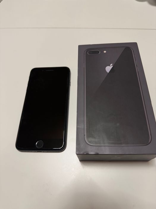 iPhone 8 plus 256GB с кутия
