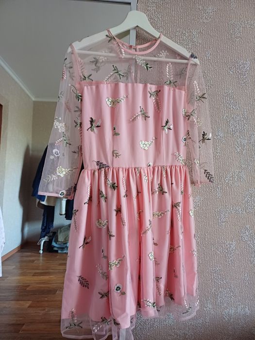 Платье LICHI выпускное.