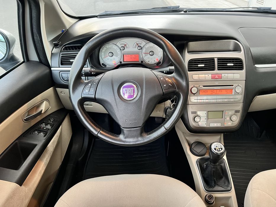 Fiat LINEA 90.000 Km Reali 1.3 diesel 2009 Unic Propietar EXEMPLAR !
