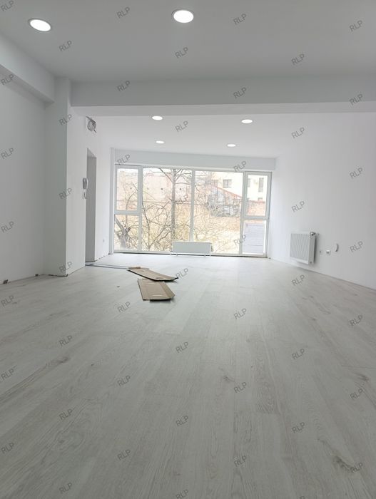 Spatiu Comercial/Birouri Mosilor Proprietar