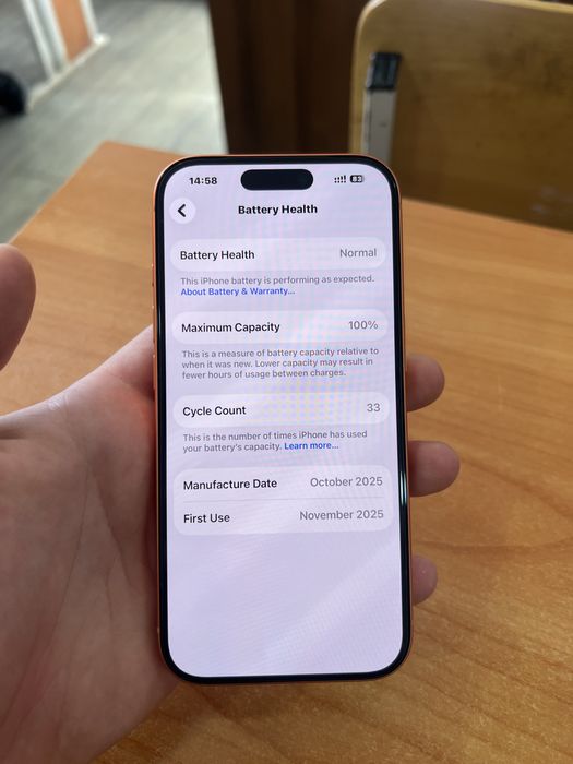 Iphone 17 pro orange