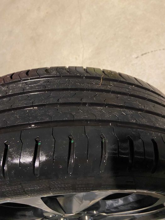 Cauciucuri/Anvelope vară Continental 215/55/R17 94 V -Dot 2020-250 lei