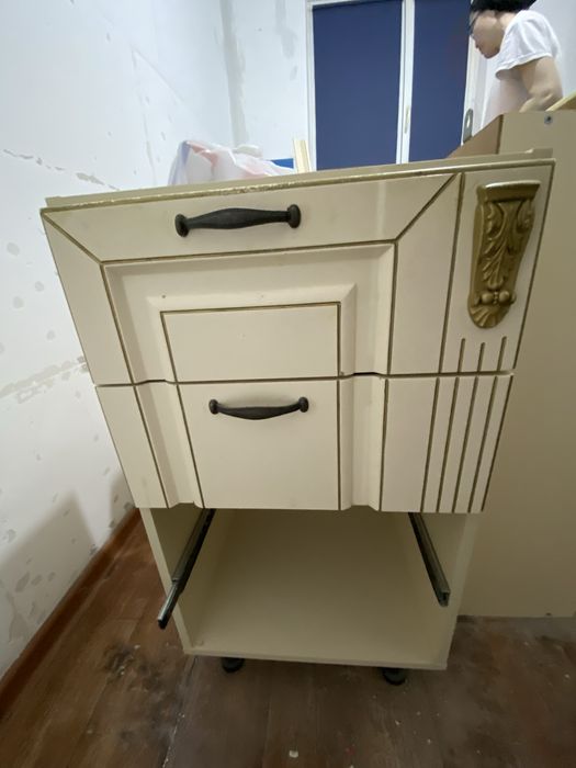 Кухонные мебелье