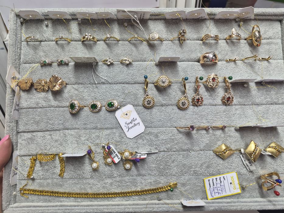 Золото серьги цепи браслеты  продам