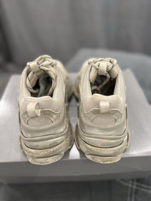 Balenciaga Triple S маратонки