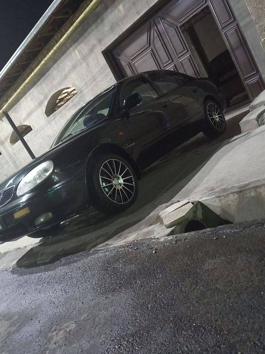 Диска сотилади воссен