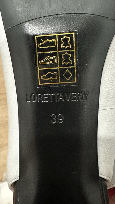 Белые кожаные туфли Loretta Very