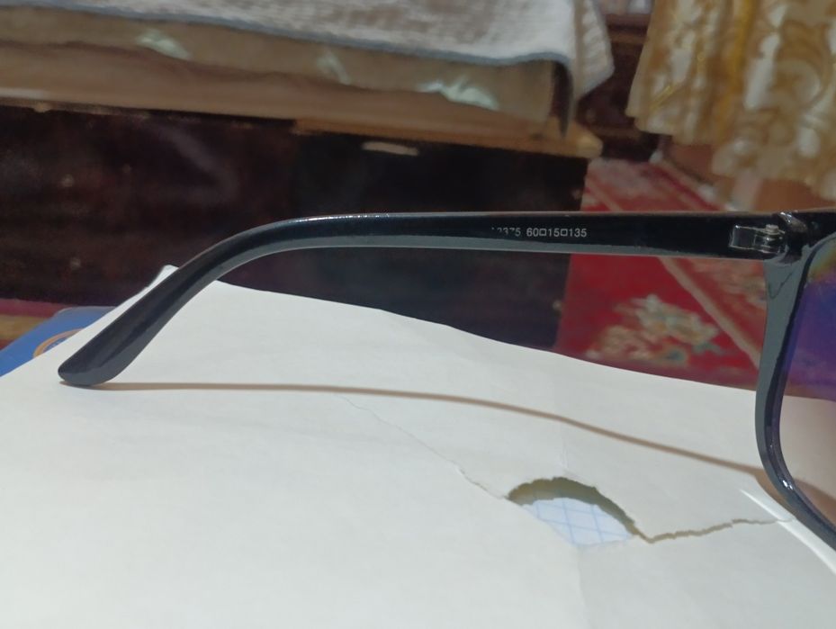 Женский очки почти янги оригинал