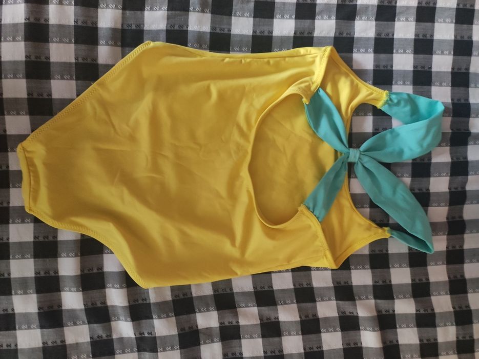 Продам детский купальник