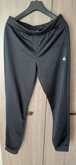 Спортен екип ADIDAS