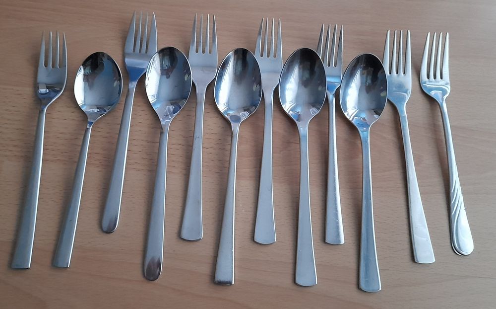 Вилици  и  лъжици