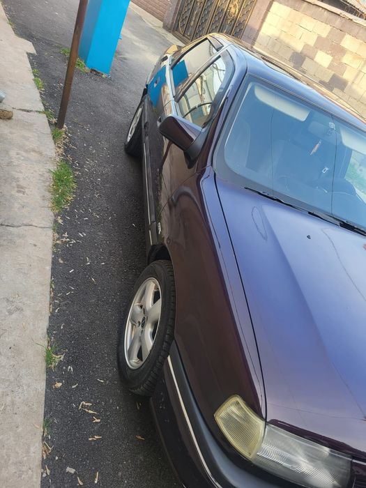 Машина Opel Vectra