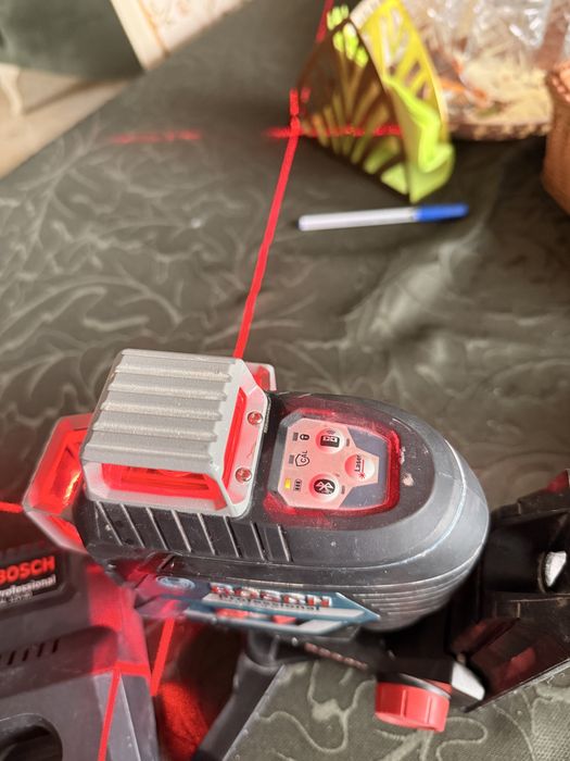 Laser bosch proffesional gll3-80c