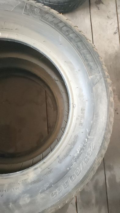 Продам шины б/у.
