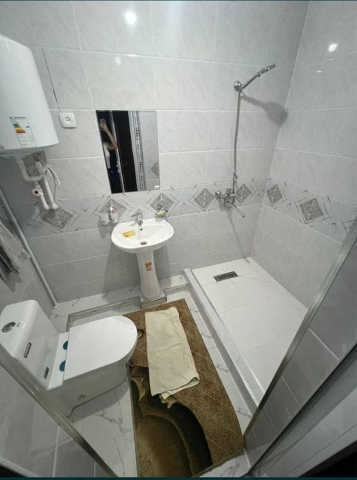 Политех рупарасида 2 хонали кв Тошлок.м