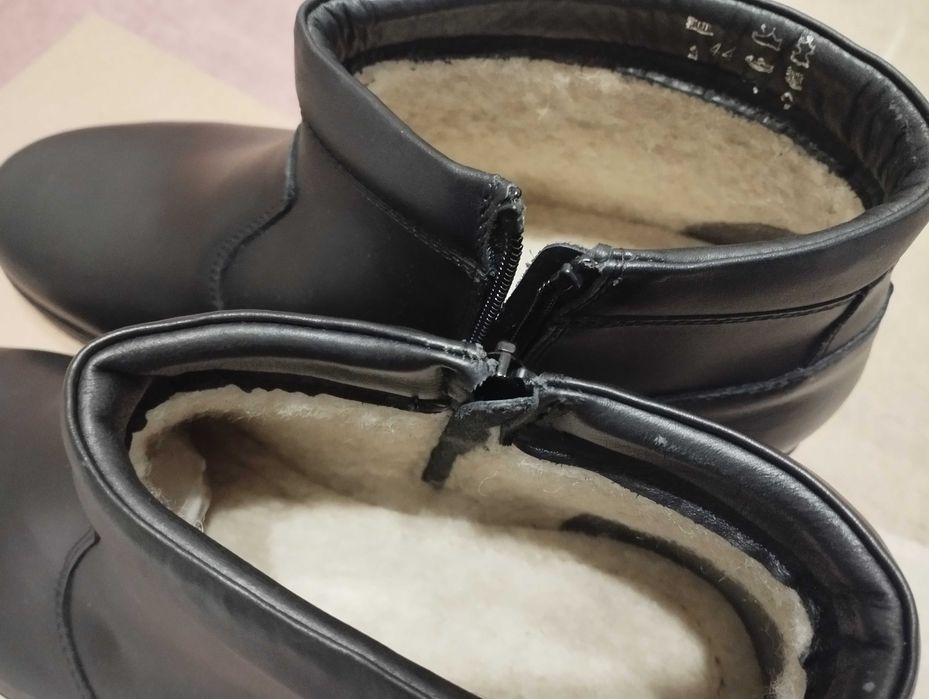 Български мъжки боти от естествена кожа с вълнена подплата 44-ти номер