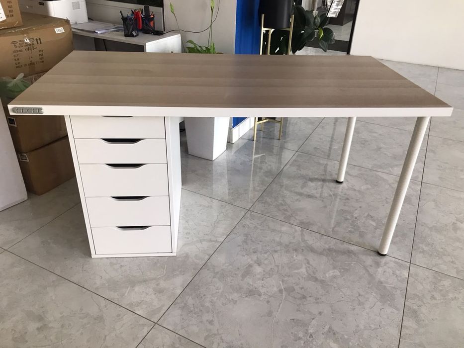 продам стол икеа срочно