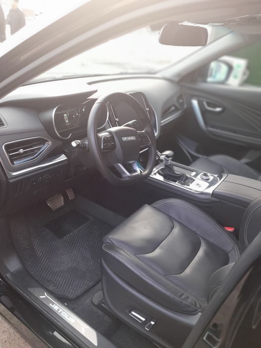 JETOUR X70 240T сотилади