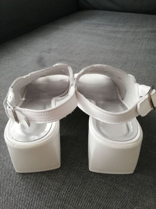 Летни дамски сандали