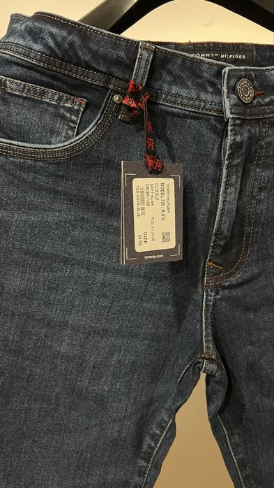 Нов модел дънки TOMMY HILFIGER.Жестоки.Налина серия от 31ви до 38ми р.