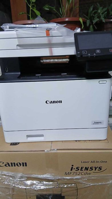 Canon MF 754 Cdw