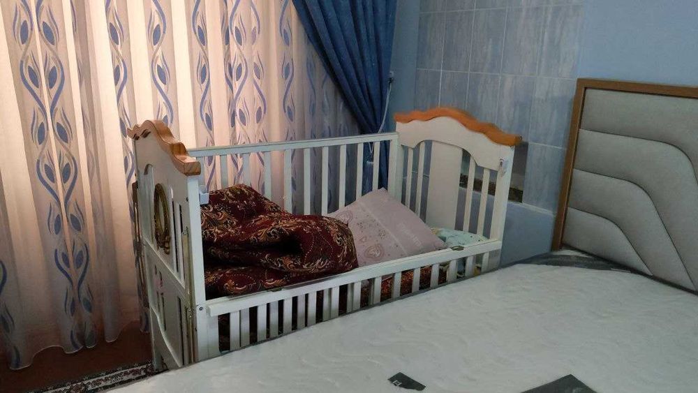 детский шкаф и крават