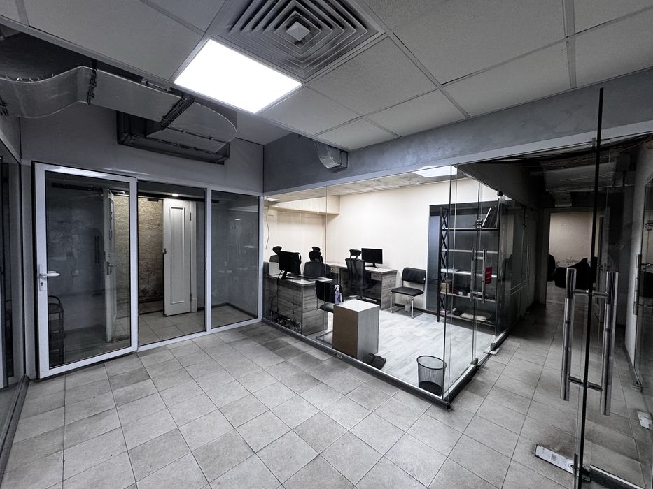 Сдается недорогой офис – Чиланзар Парус