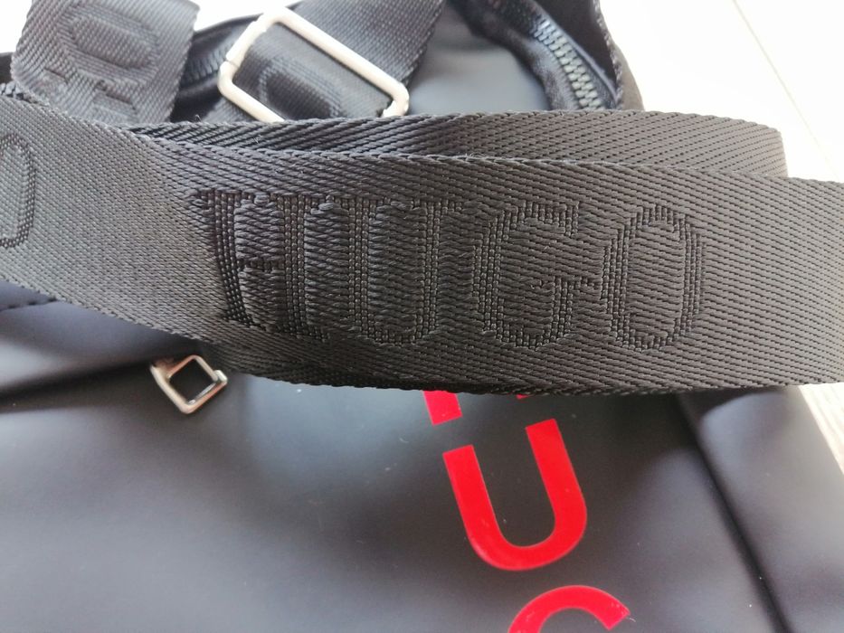 HUGO, EA мъжки чанти