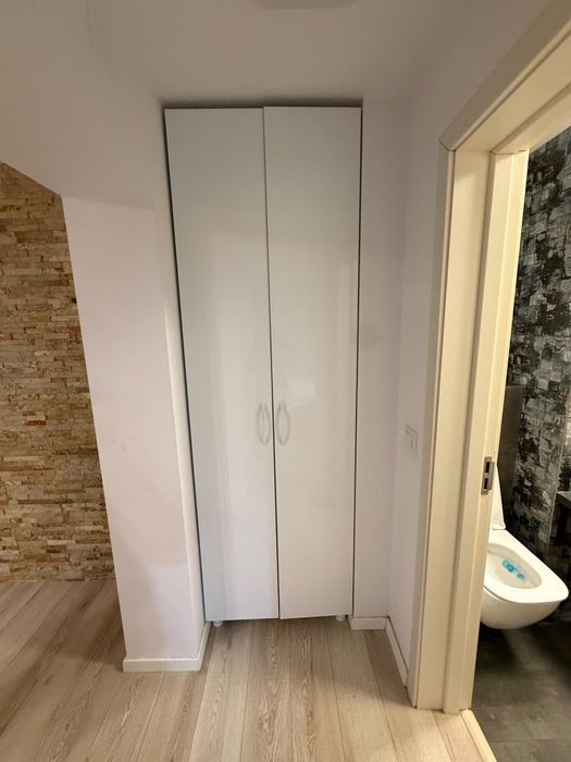 Închiriez apartament în regim hotelier