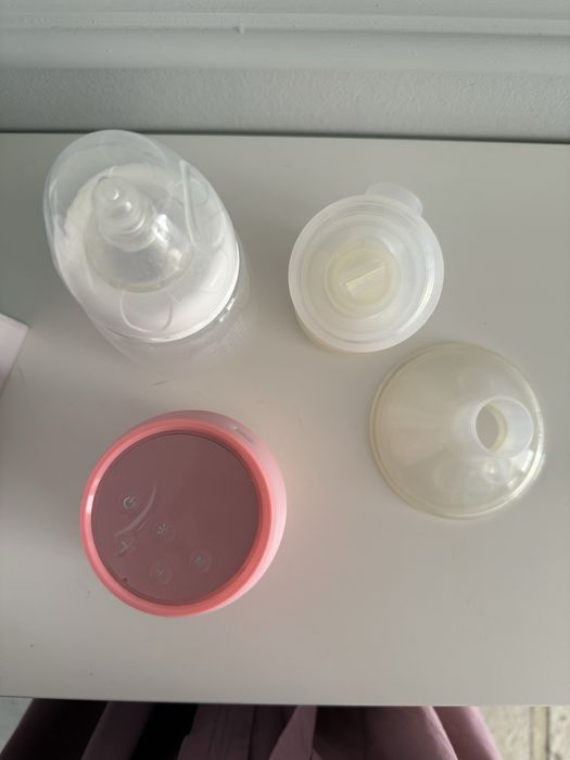 Молокоотсос для грудного молока